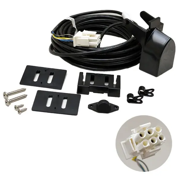 Lund Boat Transom Mount Transducer 1984558 | Airmar 200kHz Black Premium