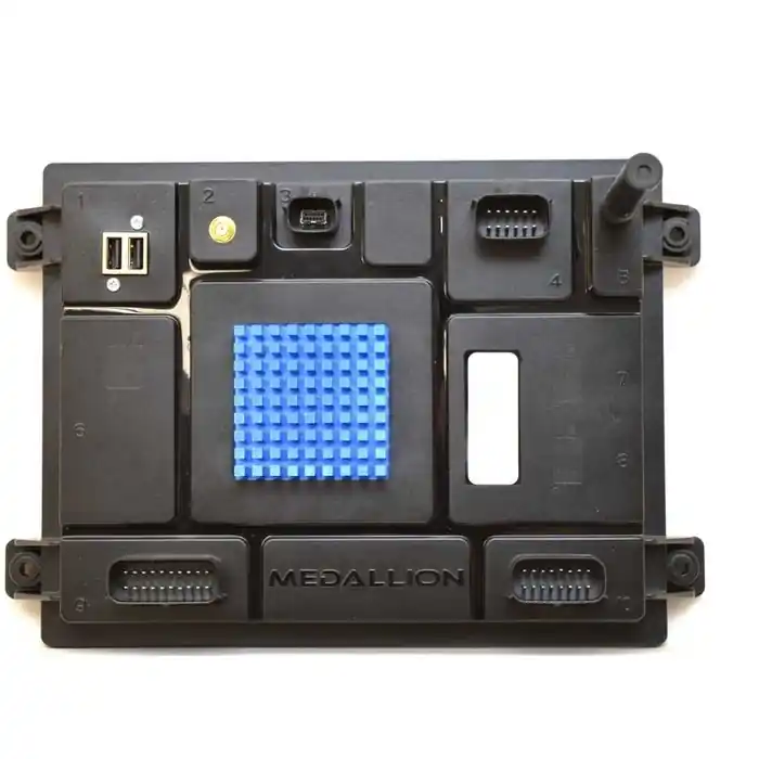 Cobalt Boat Command Module 415768 | Medallion Viper 2020 R26 Save Now